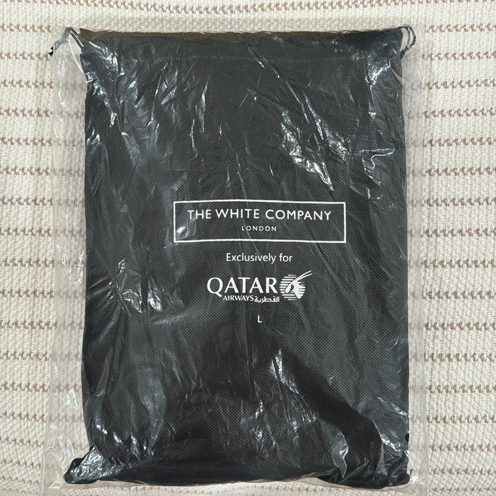 New Qatar Airways Business Class Pajamas The White Company Size Large